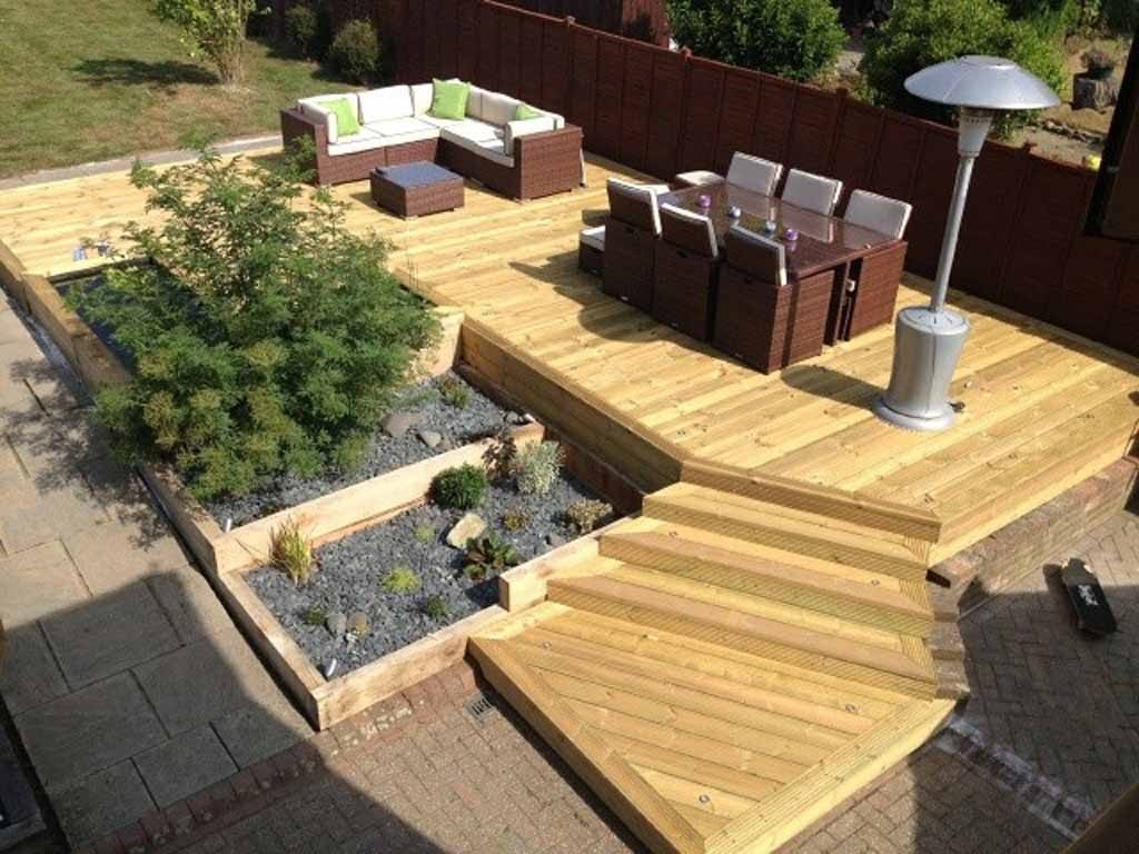 Bespoke Decking installation | L.A. Landscapes