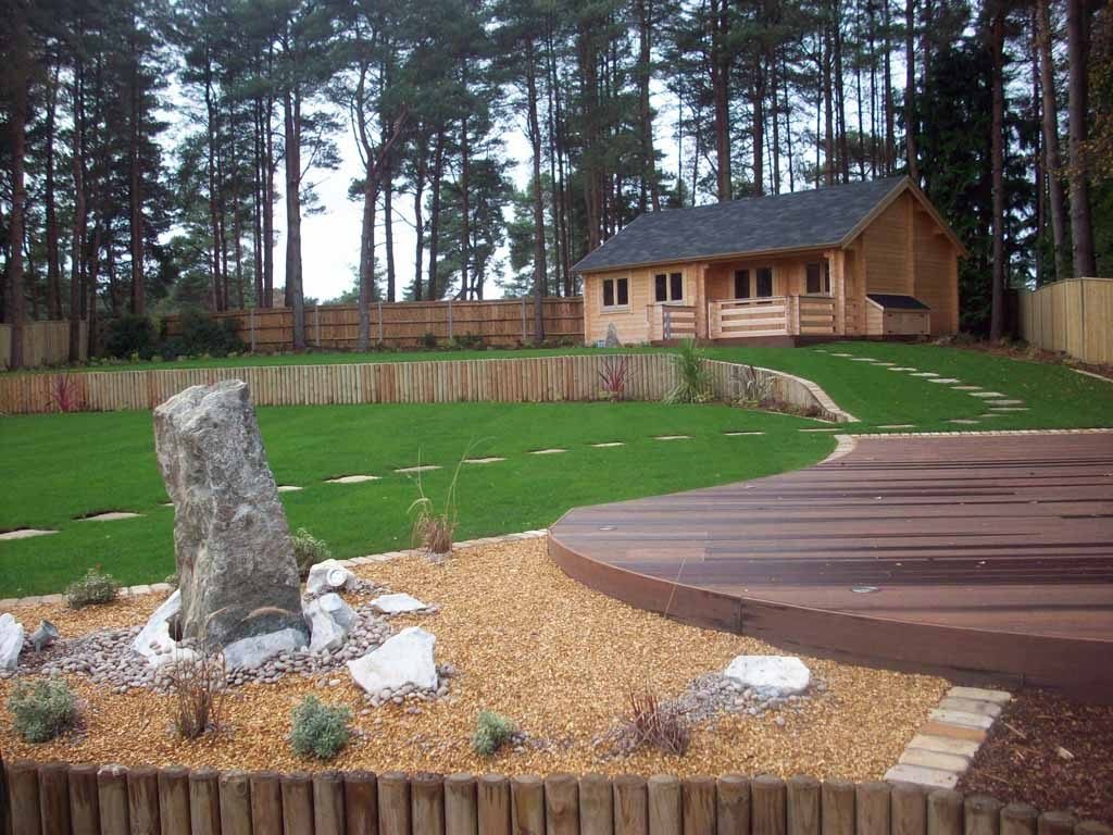 Bespoke Decking installation | L.A. Landscapes