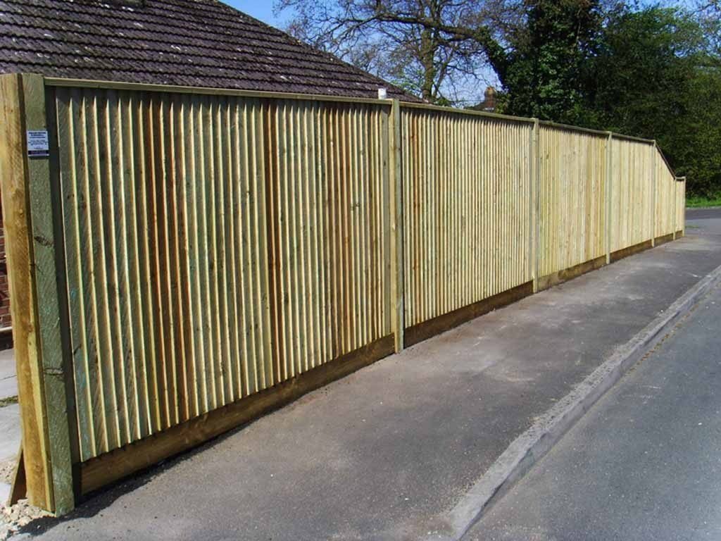 fencing contractors southampton