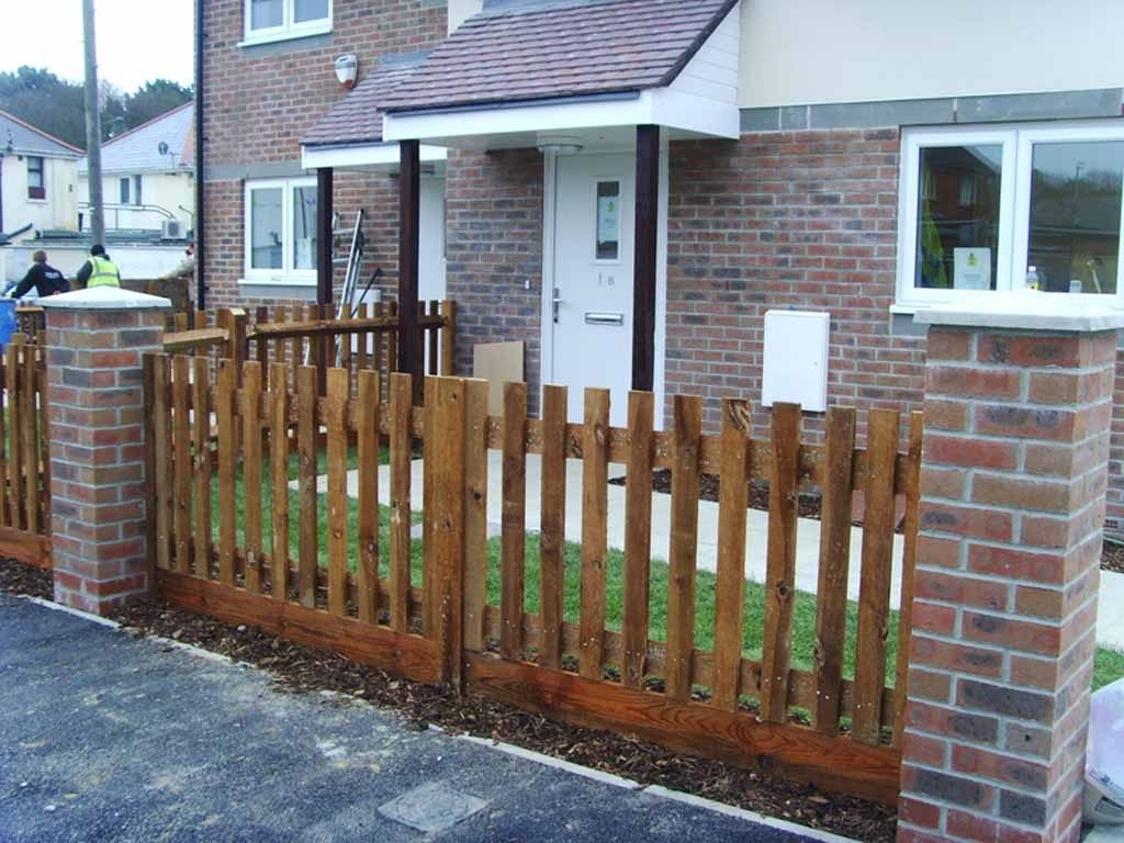fencing eastleigh