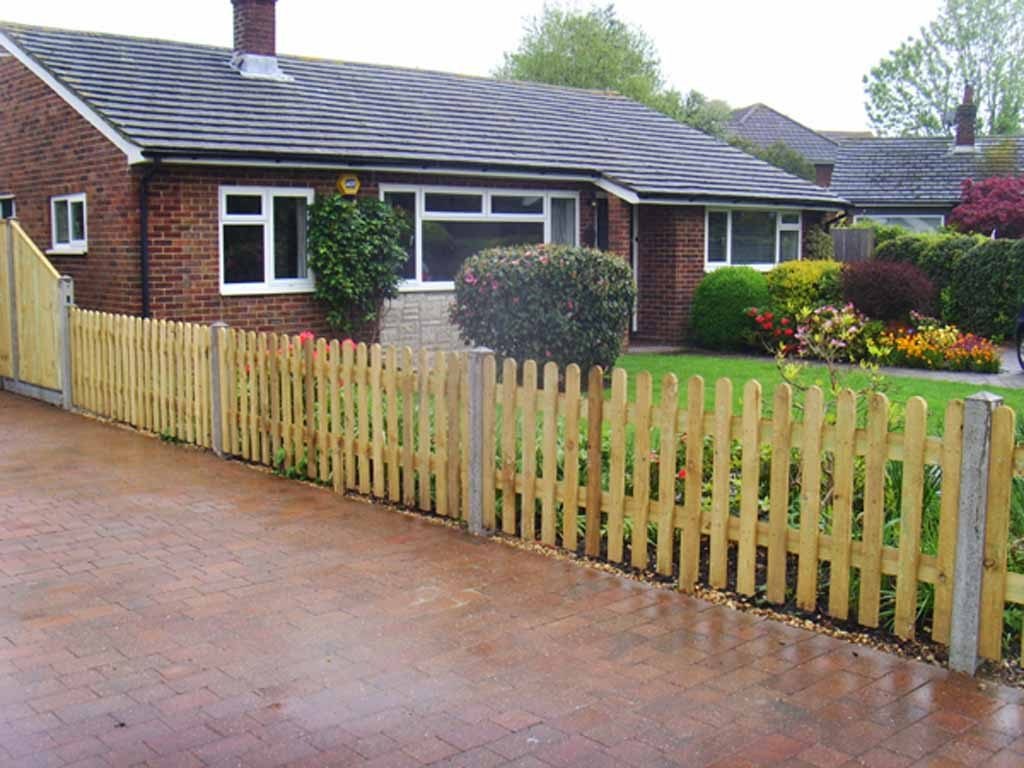 fencing companies southampton