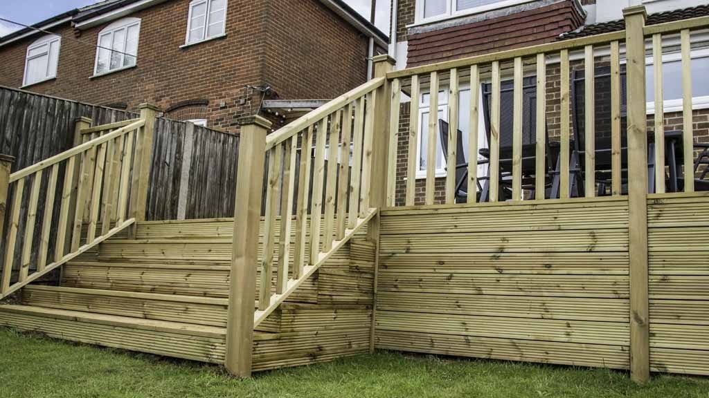 decking southampton