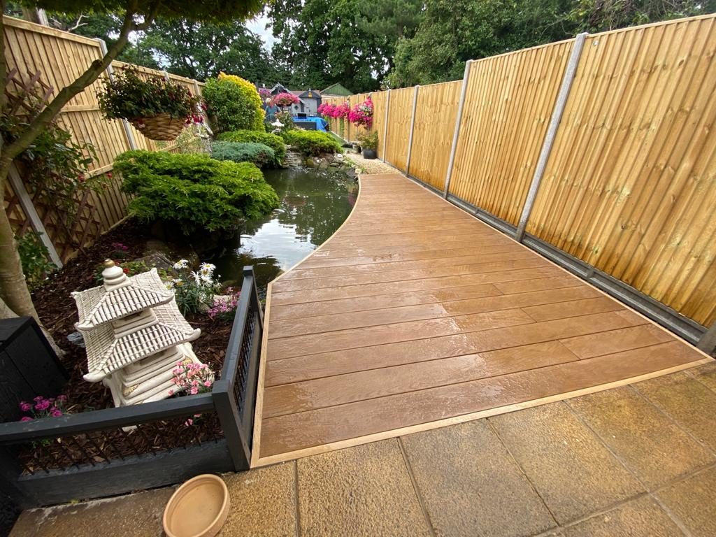 Closeboard Fencing Southampton | L.A. Landscapes
