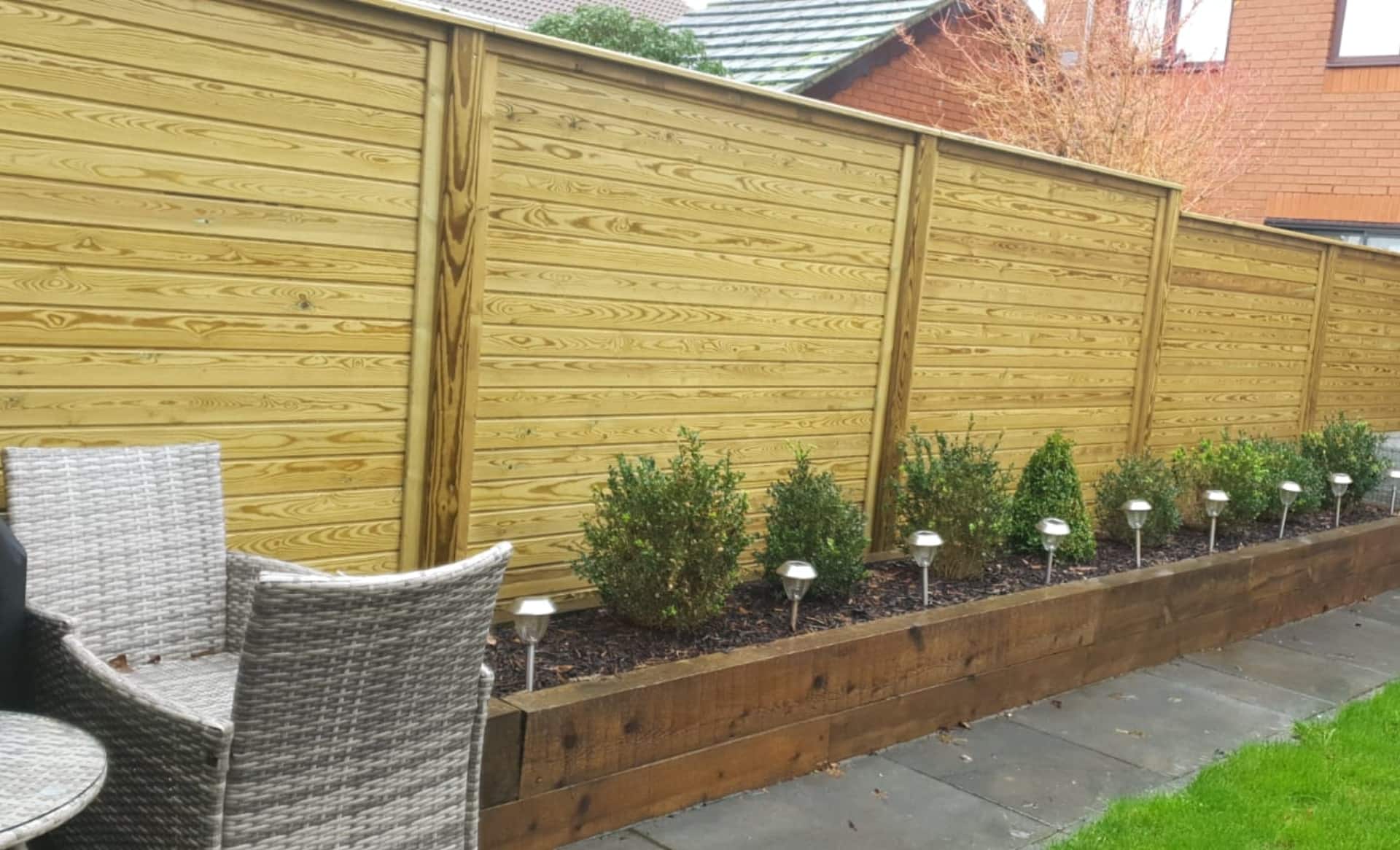 Fencing Contractors Southampton | L.A. Landscapes Fencing